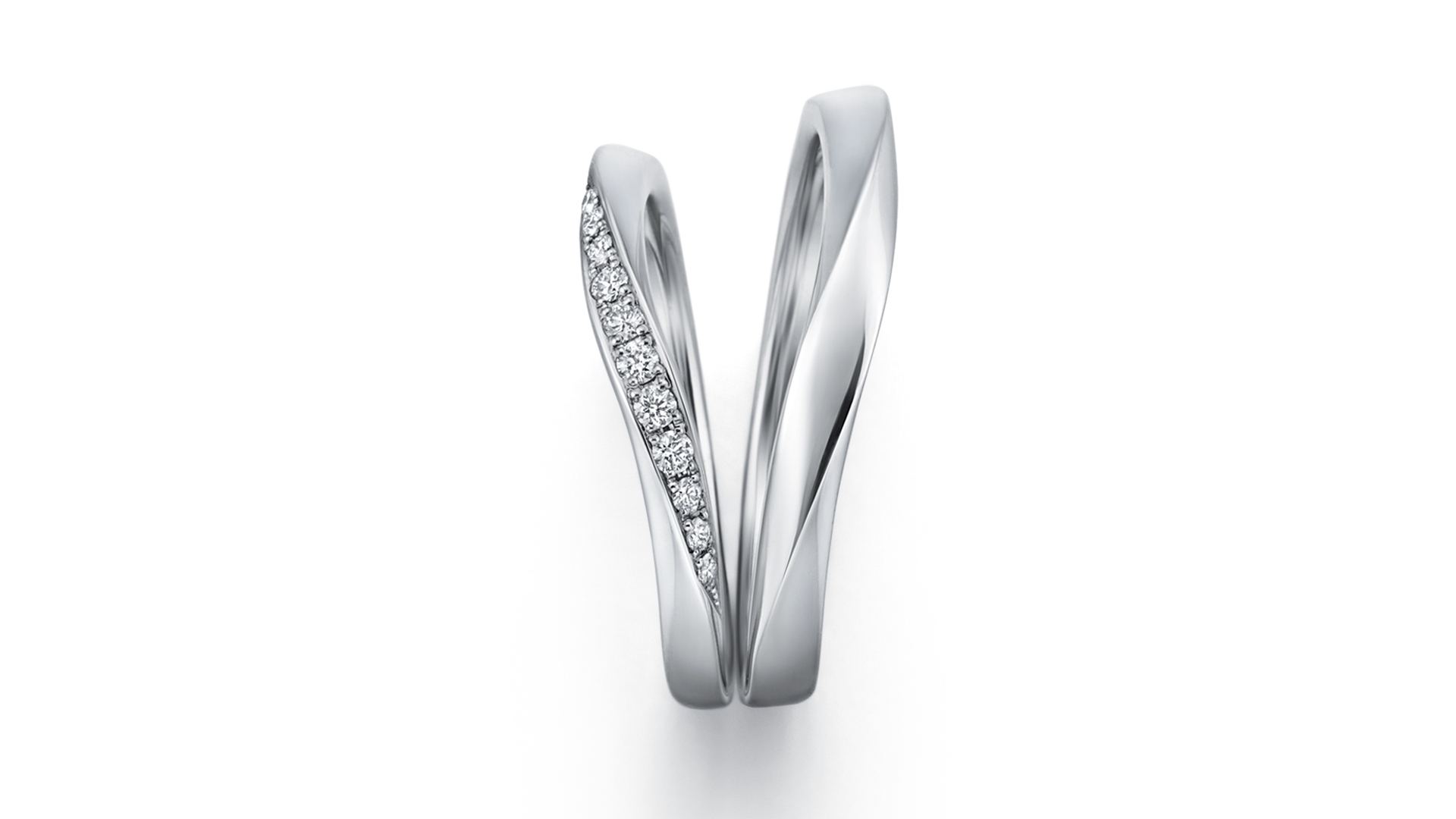 2ふたりのリングで創るハートモチーフで愛を紡ぐ。「I-PRIMO」の新作結婚指輪