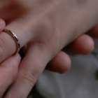 結婚指輪のサイズが合わなくなったときの対処法